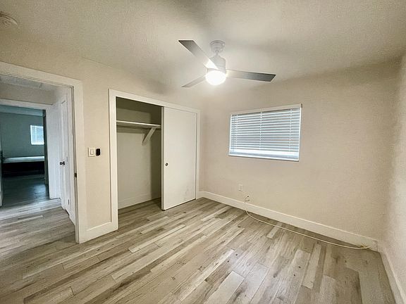 Foto del edificio - 3703 W Gray St