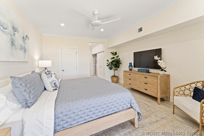 Foto del edificio - 2051 NE Ocean Blvd