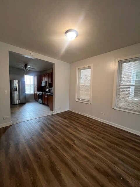 Foto del edificio - 2642 W Superior St