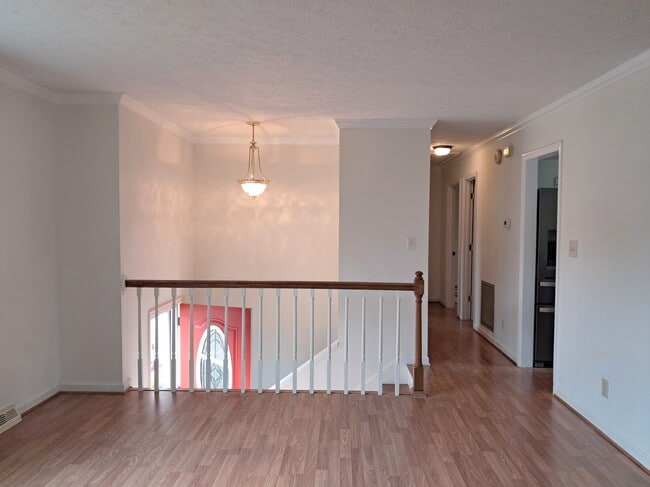 Photo - 114 Tomahawk Dr House