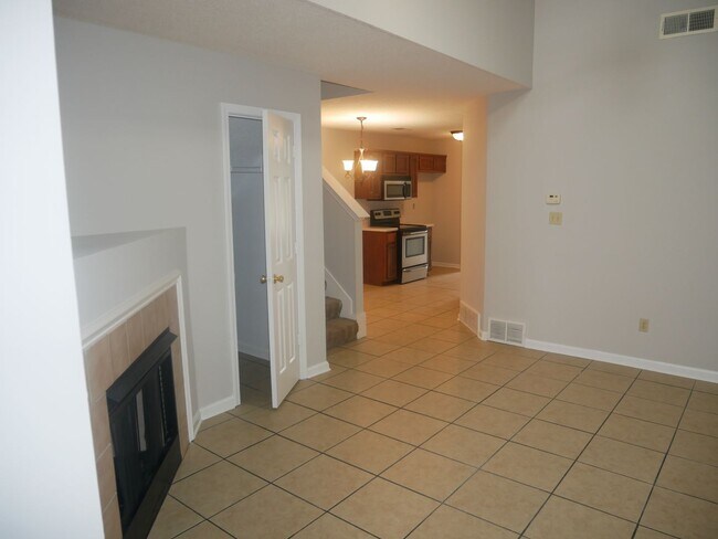 Foto del edificio - 7290 Madelyn Cove