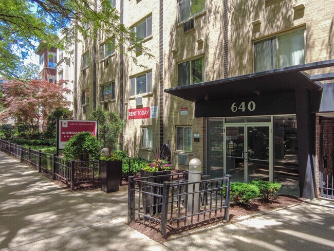 Foto del edificio - 650 W Grace St