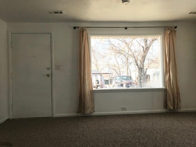 Foto del edificio - 771-781 S Coleman St