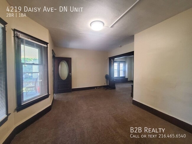 Building Photo - 4219 Daisy Ave