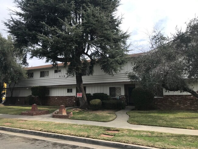 Foto del edificio - 512 N Marguerita Ave