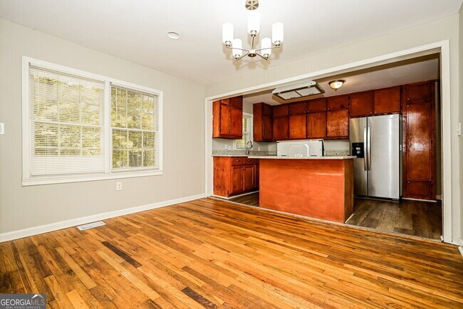 Foto del edificio - 5720 Old Bill Cook Rd