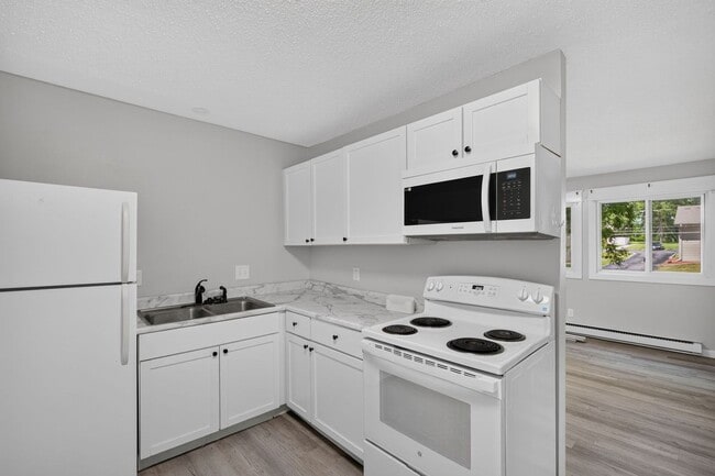 Building Photo - 1645 NW 84th St