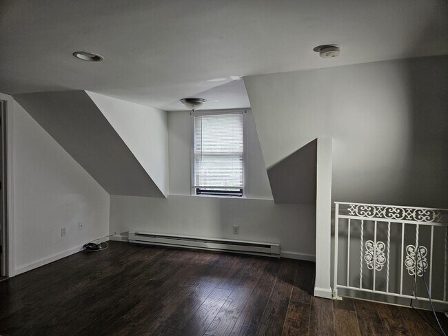 Foto del edificio - 332 Summer Ave