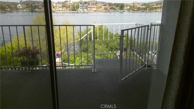 Foto del edificio - 22310 Canyon Club Drive