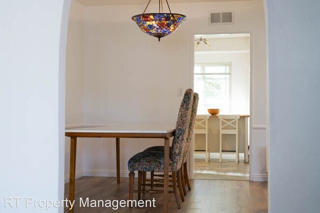 Foto del edificio - 3 br, 2 bath House - 15564 Dittmar Dr