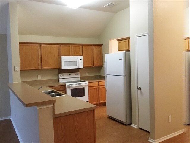 Building Photo - 3108 Cowboy Drive