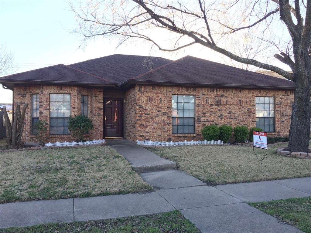 5205 Wood Creek Ln, Garland, TX 75040 House Rental in Garland, TX