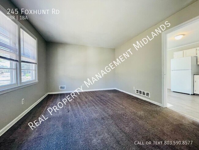 Building Photo - Join Our Rental Family & Make this Cozy 3 ...