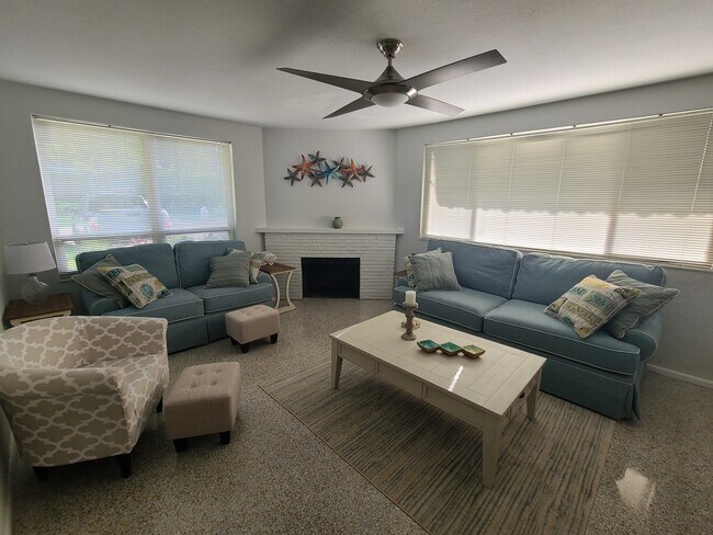 Building Photo - 280 46th Ave