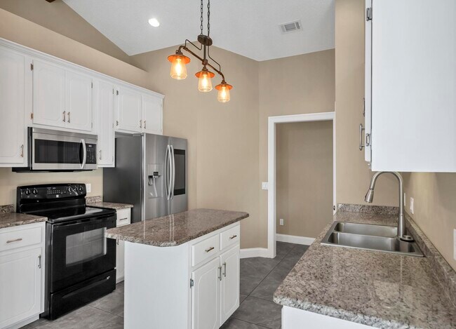 Foto del edificio - 4469 Parkwood Square