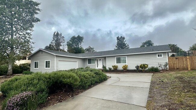Building Photo - 16142 Dartolo Rd