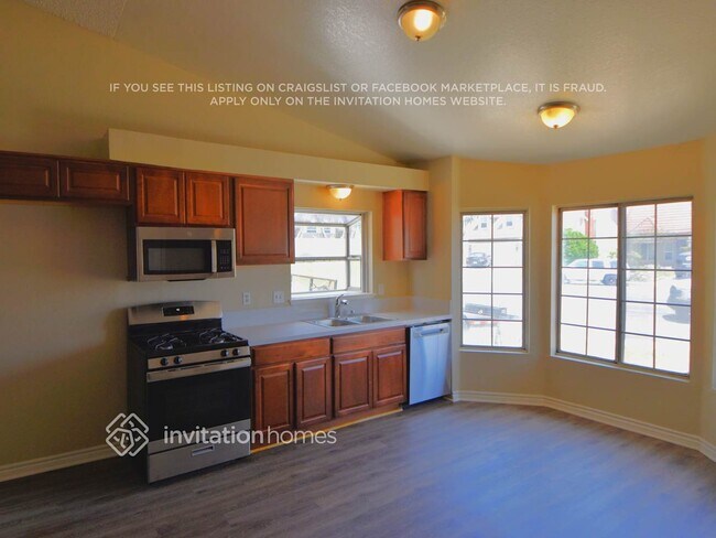 Foto del edificio - 11322 Fernwood Ave