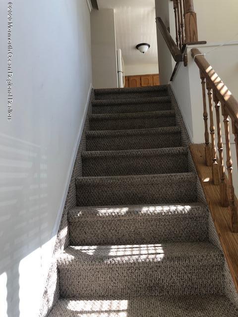 Building Photo - 138 Wellington Ct