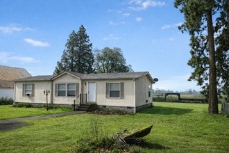 Building Photo - 29426 Dane Ln