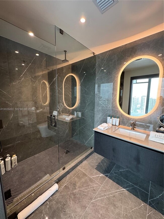 Building Photo - 20 NE 11th St