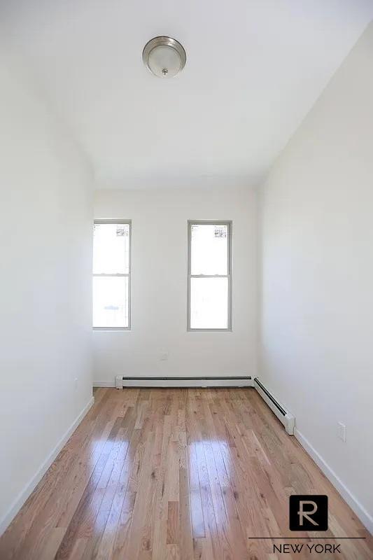 Foto del edificio - 211 Wyckoff Ave