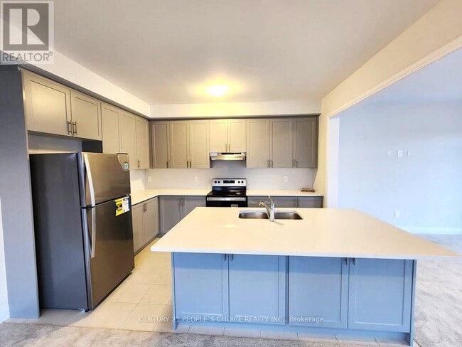Building Photo - 92 Corley St