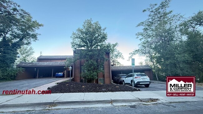 Photo - 250 S. Elizabeth St Apartment