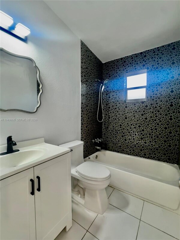 Foto del edificio - 3360 Frow Ave