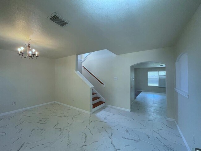 Foto del edificio - 5818 Linksman Ln