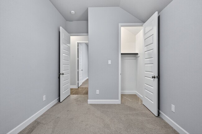 Building Photo - 7435 Denali Dr
