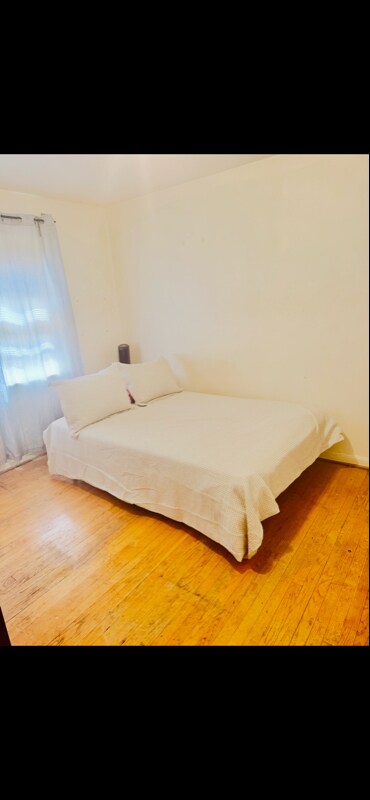 Foto del edificio - 4115 23rd Pl