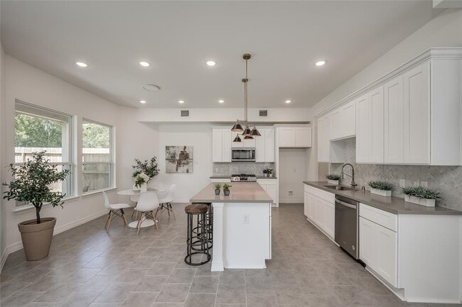 Building Photo - 3502 Talia Wood Ct