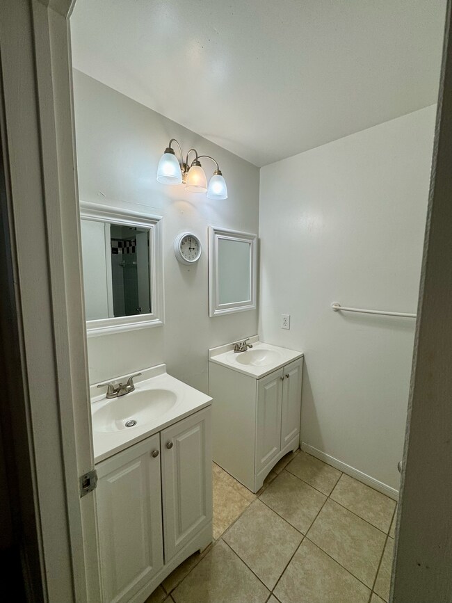 Foto del edificio - 2601 SW Archer Rd