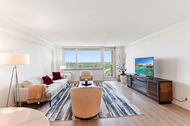 Foto del edificio - 3883 Turtle Creek Blvd