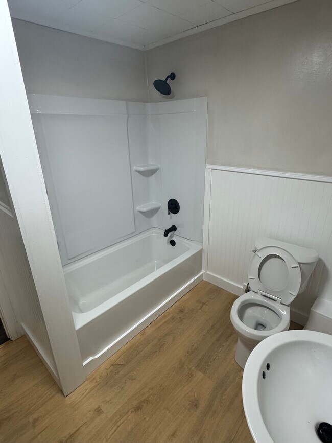 Foto del edificio - 32 Phelps St