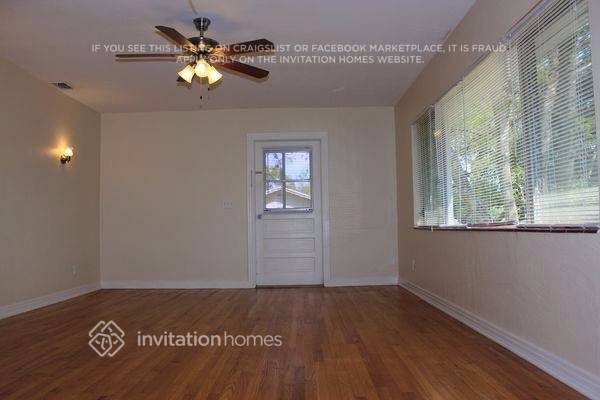 Foto del edificio - 731 Pine Ln