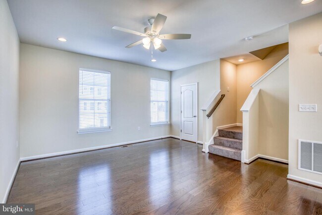 Building Photo - 107 ALDERMAN