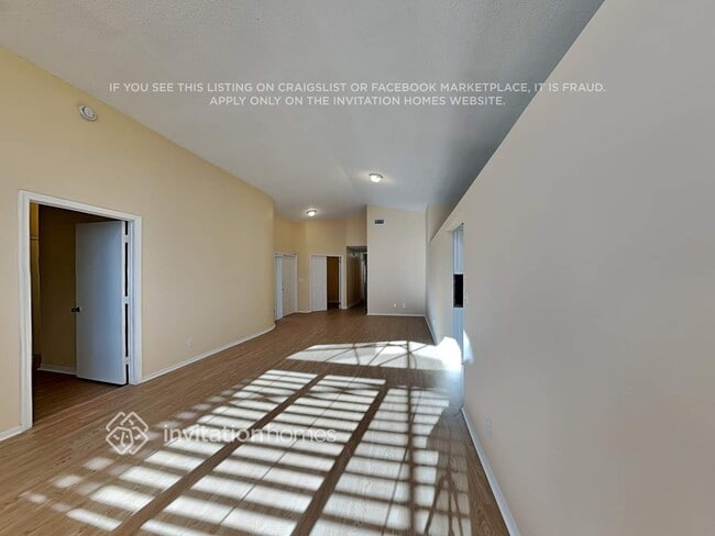 Foto del edificio - 18206 SW 4th St