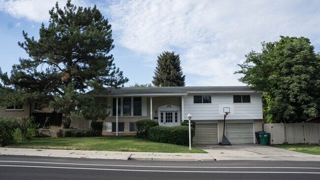 Casa en el noreste de Provo - 730 East 2780 North