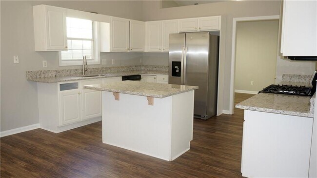 Foto del edificio - 3260 Ennfield Ln NW