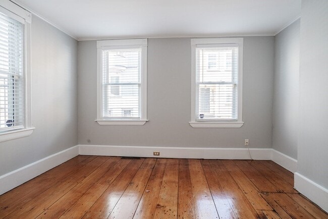 Foto del edificio - 87 School St