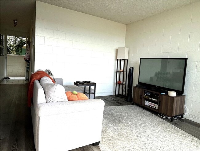 Spacious 1 bedroom! Great Location! - Spacious 1 bedroom! Great Location! Apartment