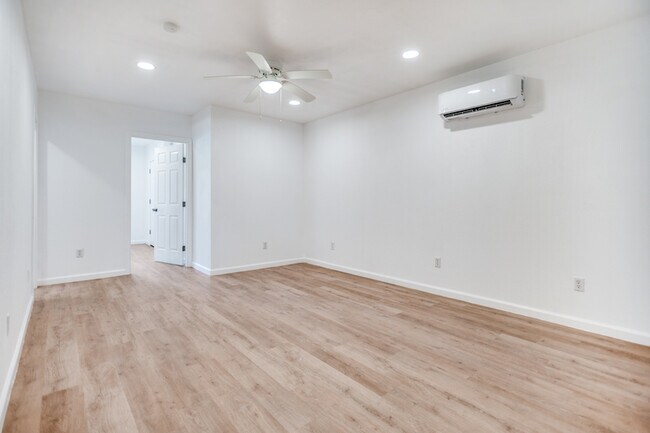 Foto del edificio - 905 W Abram St