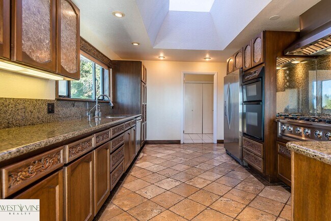 Foto del edificio - Oceanview Mountain Retreat Home On 3+ Acres