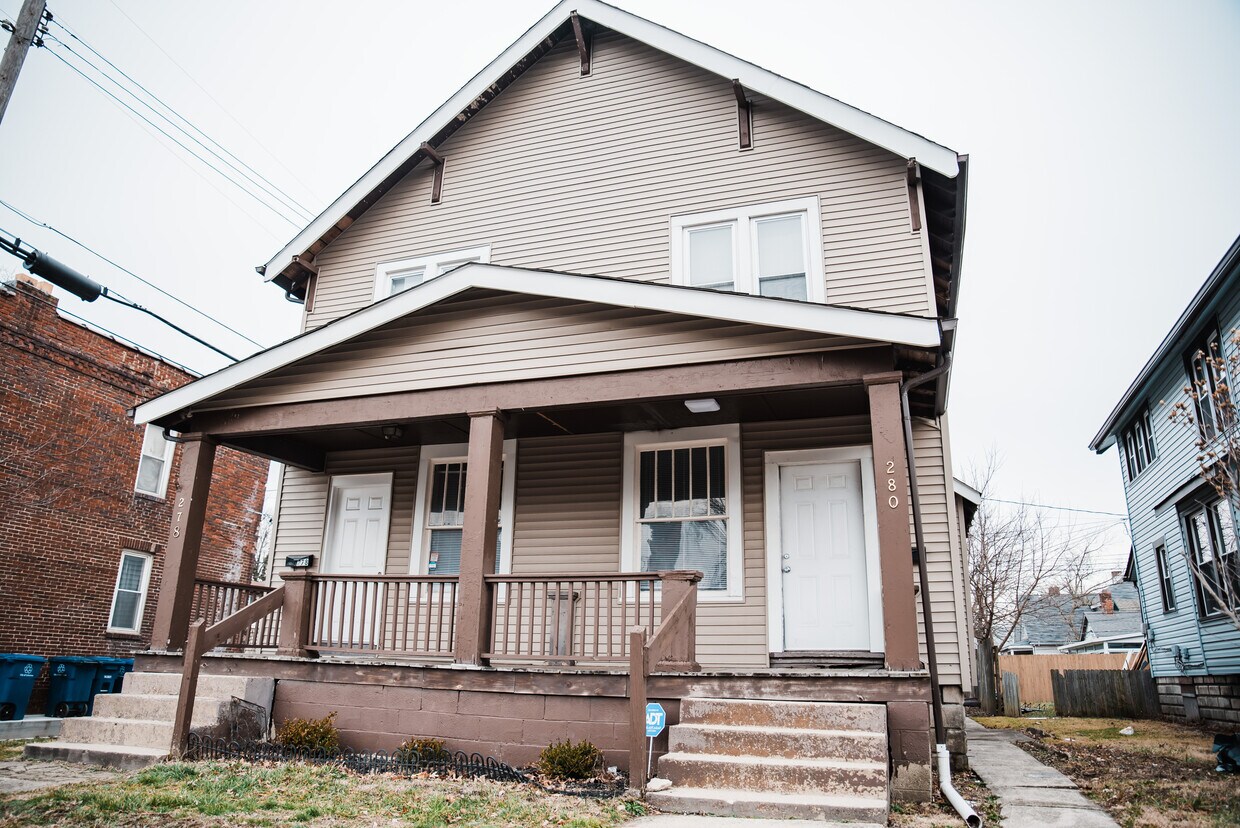 Primary Photo - 278 E Hudson St