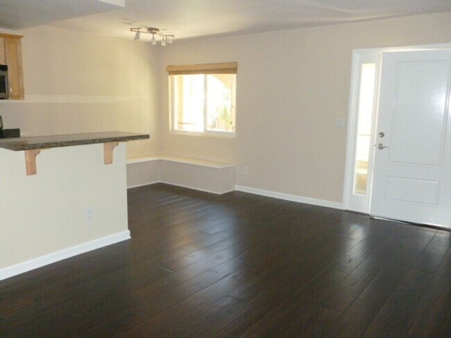 Foto del edificio - 1 BR/ 1BA Condo in Mission Bay/Bay Ho