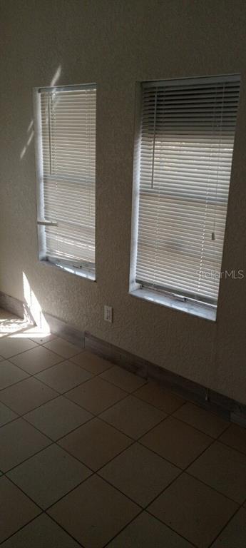 Foto del edificio - 512 W Myrtle St