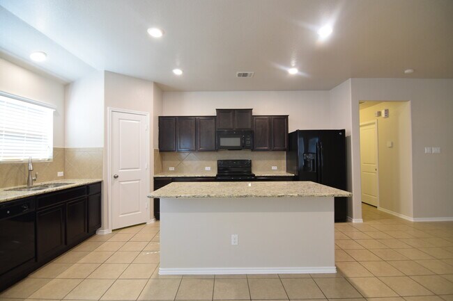 Building Photo - 3908 Endicott Dr