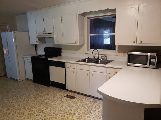 Foto del edificio - 1813 Old Pendleton Rd