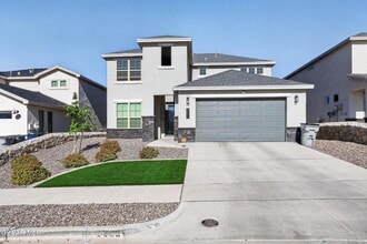 Building Photo - 2233 Sandstone Pl